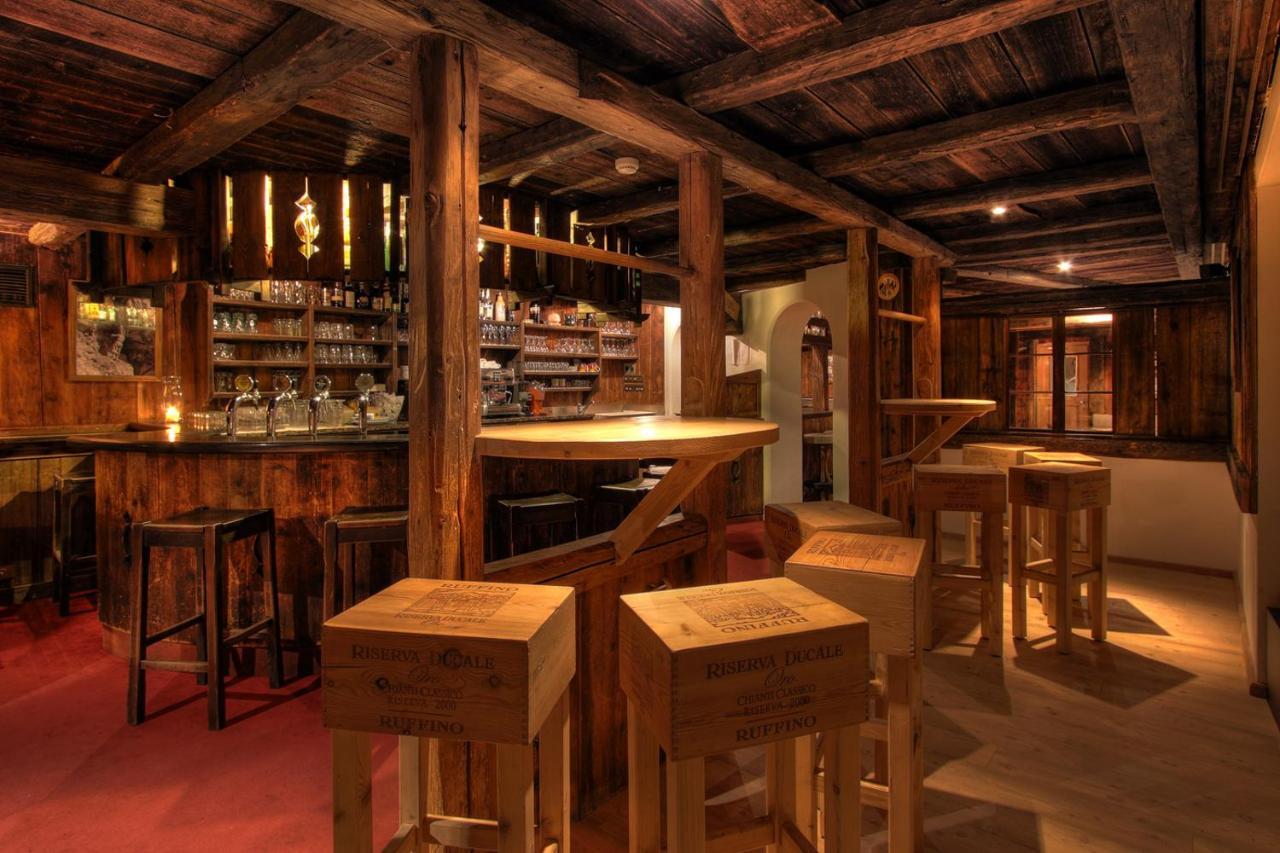 Hotel La Tambra Corvara In Badia Ngoại thất bức ảnh