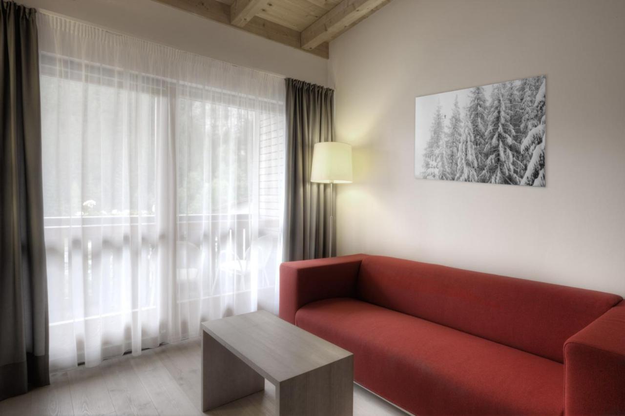 Hotel La Tambra Corvara In Badia Ngoại thất bức ảnh